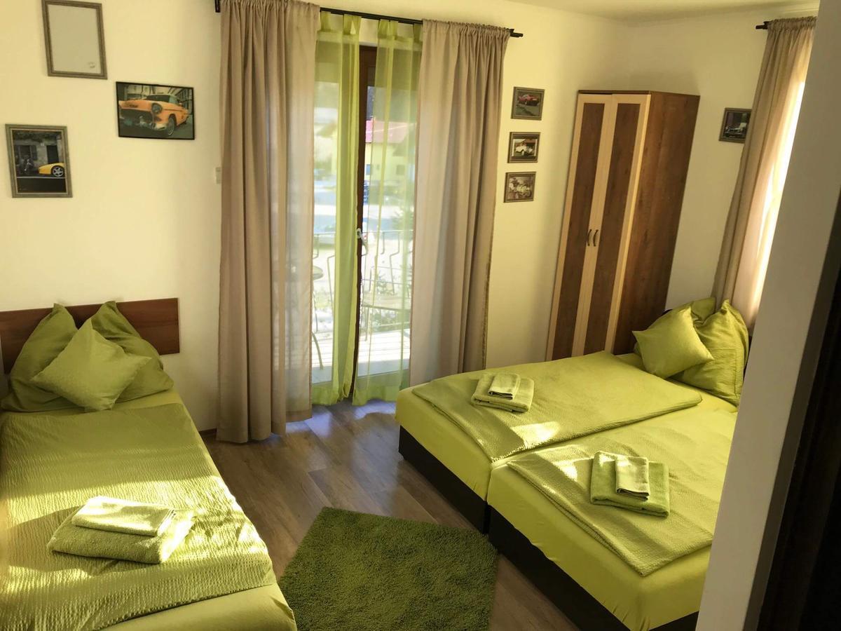 Old'S Car Zimmer & Apartment Vermietung Фельден-ам-Вёртер-Зе Экстерьер фото
